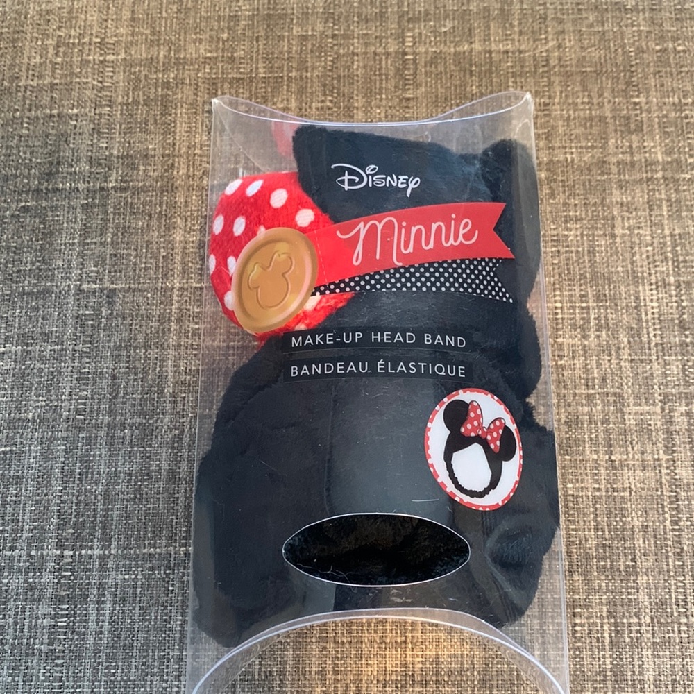 Disney Minnie Mouse soft makeup headband